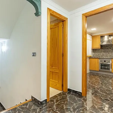 Beach, 8 Pax, 4bdr, 3bath, Bbq Holiday home Puerto de Sagunto