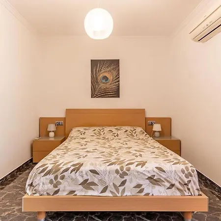 Nyaraló Beach, 8 Pax, 4bdr, 3bath, Bbq *