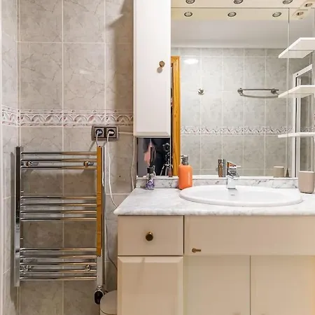 Beach, 8 Pax, 4bdr, 3bath, Bbq