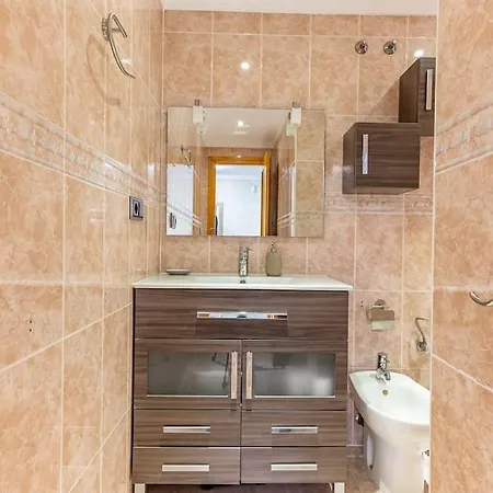 Beach, 8 Pax, 4bdr, 3bath, Bbq